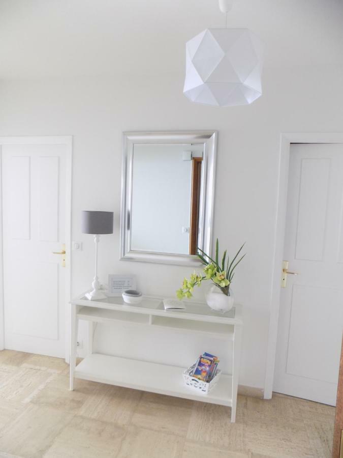 Escape To The French Riviera Apartamento Villefranche-sur-Mer Exterior foto